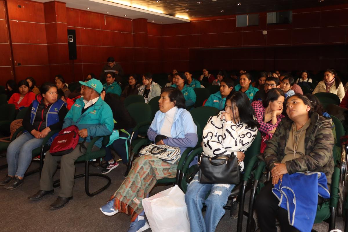 LA MUNICIPALIDAD DE SAN SEBASTIÁN SALUDA A LA UCRI POR SU 36° ANIVERSARIO